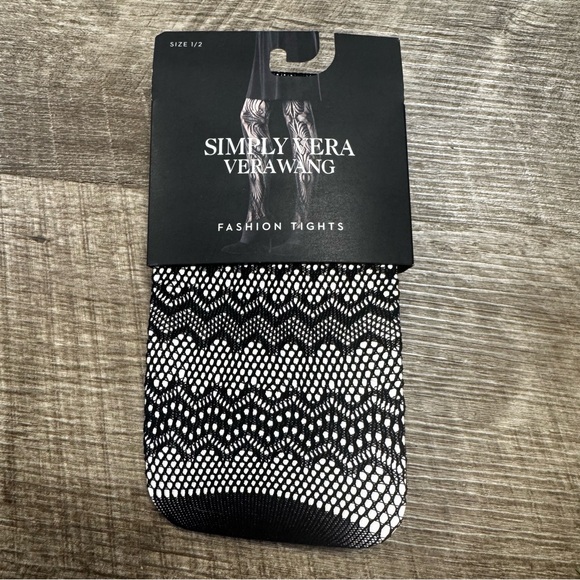 Simply Vera Vera Wang Other - Simply Vera Vera Wang Fashion Tights Size 1/2 NWT
